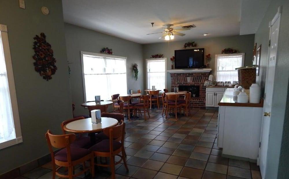 Carriage House Inn Μπράνσον Εξωτερικό φωτογραφία