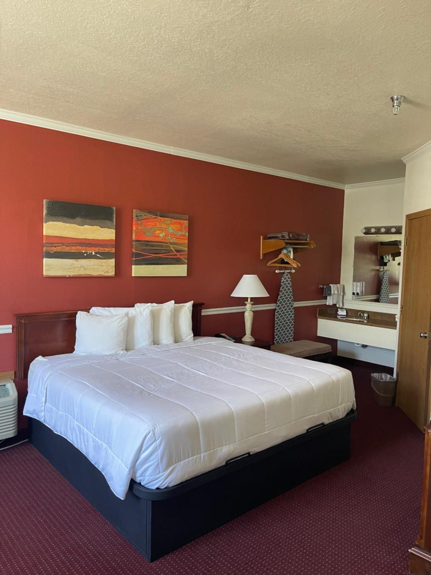 Carriage House Inn Μπράνσον Εξωτερικό φωτογραφία