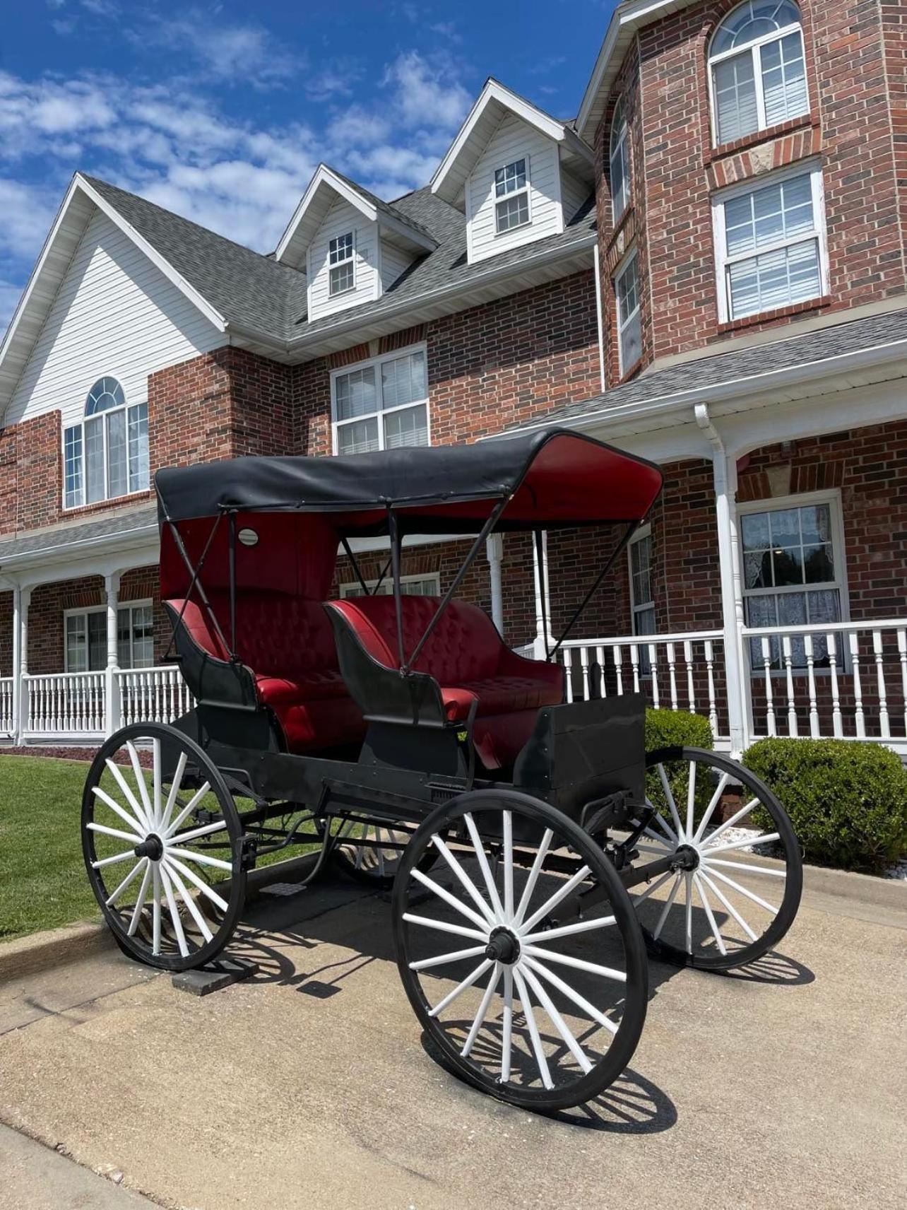 Carriage House Inn Μπράνσον Εξωτερικό φωτογραφία