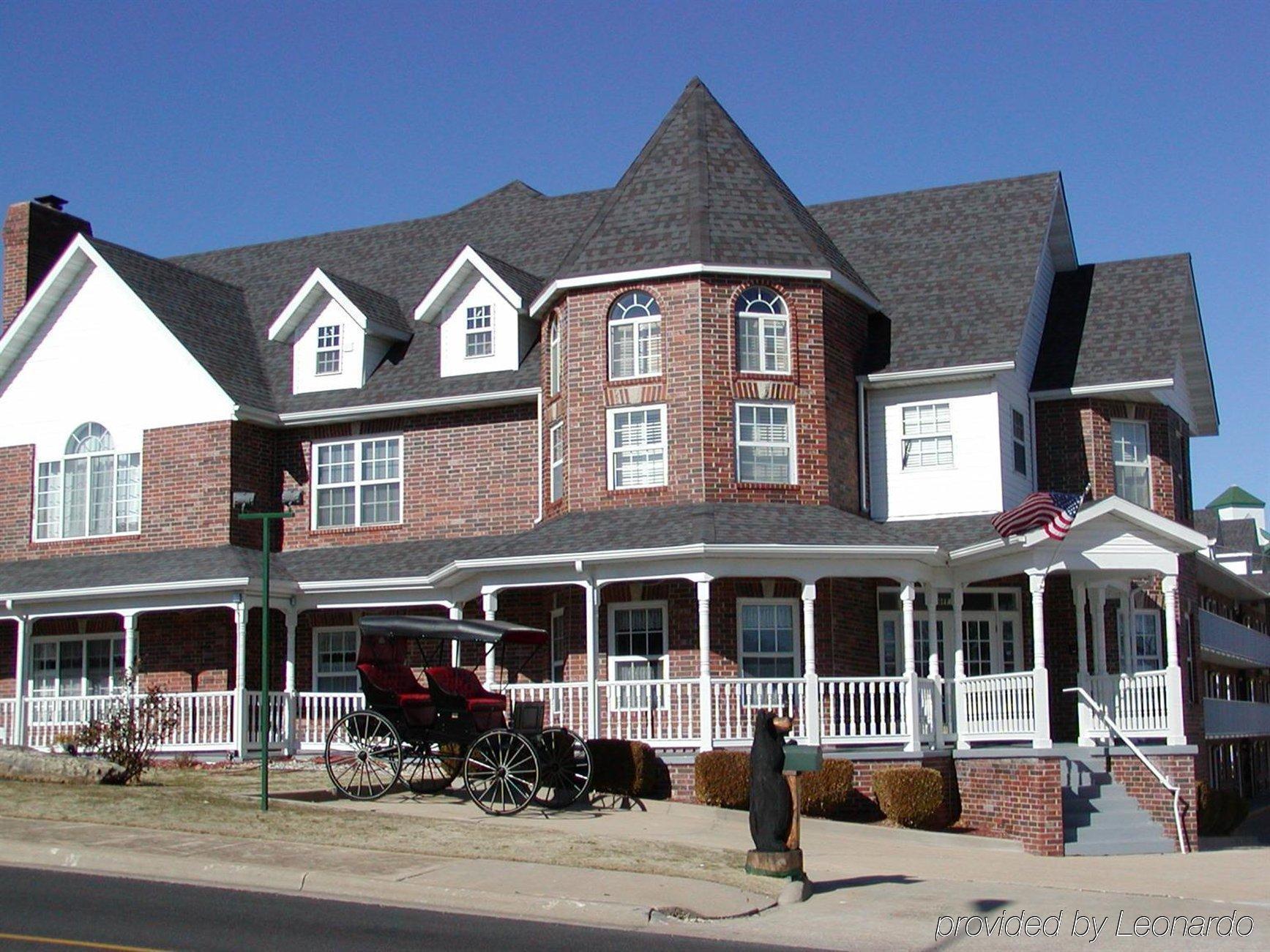 Carriage House Inn Μπράνσον Εξωτερικό φωτογραφία